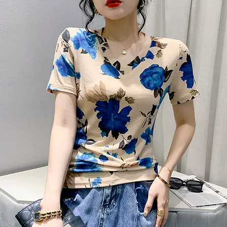 气质漂亮印花T恤女短袖2024夏天新款修身V领上衣洋气显瘦小衫半袖商品大图