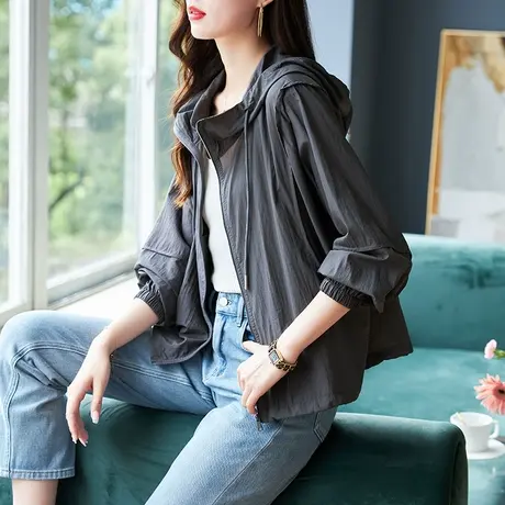 宝诗黎连帽蝙蝠袖外搭防晒衣女夏季薄款外套2023新款纯色拉链开衫商品大图