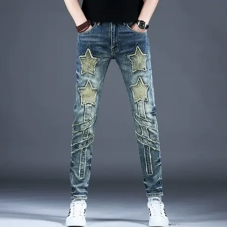男士新款刺绣破洞补丁牛仔裤男款小脚裤子潮流男2023新款复古做旧图片