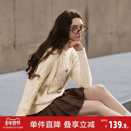 唐狮2026秋冬季毛衣女圆领套头贴布绣绞花休闲高级感毛线衫可爱风图片