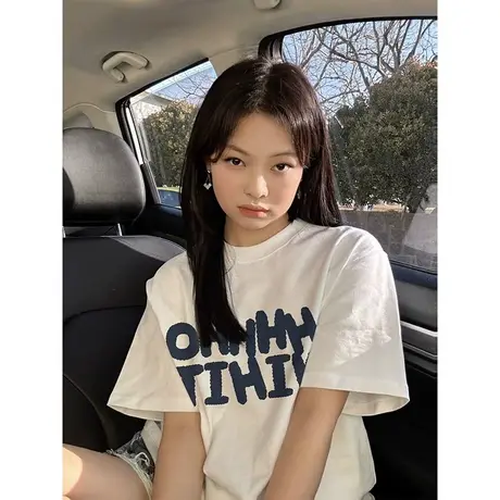 白色短袖女小众设计感纯棉t恤夏季慵懒风情侣多巴胺上衣穿搭上衣商品大图