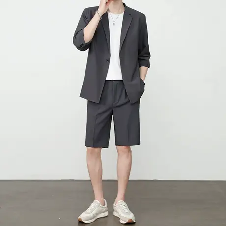 七分中袖小西装男夏季轻薄冰丝短袖西服套装休闲松弛感短裤两件套图片