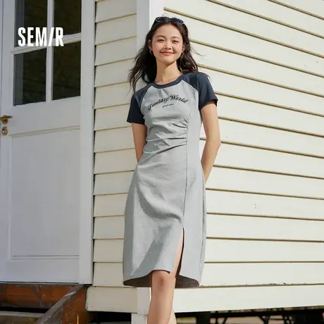 森马连衣裙女插肩袖撞色圆领修身2024夏季新款字母开叉T恤裙休XY图片