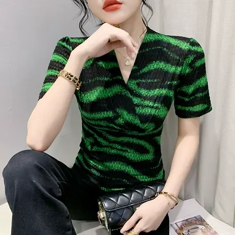 拼色印花短袖T恤女2024新款性感交叉V领小衫欧货洋气网纱修身上衣图片