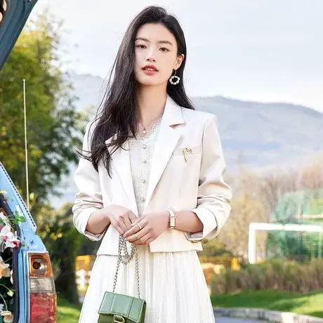 时尚气质西装外套2023年春季新款女士简约宽松修身上班族通勤上衣商品大图