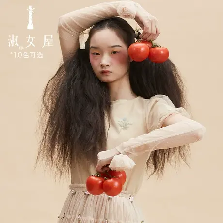 淑女屋官方旗舰店新款白雪公主纯手工绣花雪纱t恤图片