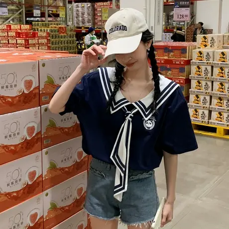 唐狮夏季新款短袖T恤女左胸小图案海军领独特别致宽松上衣商品大图
