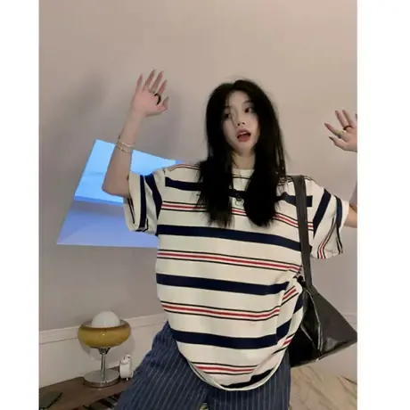 条纹正肩短袖t恤女ins潮夏季2024宽松设计感女小众港味chic上衣服商品大图