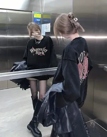 加绒加厚圆领卫衣女2022新款秋冬宽松美式复古潮vintage大码上衣图片