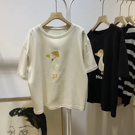 卡通减龄鸭子字母印花圆领短袖t恤女宽松慵懒短款打底衫罩衫上衣商品大图