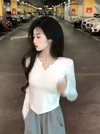 设计感小众开叉纯欲风上衣女秋季2023年新款修身短款长袖T恤打底商品大图