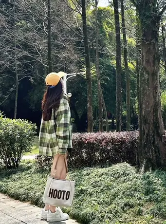 格子长袖衬衫女秋季小众设计感复古美式宽松外套港味chic开衫上衣图片