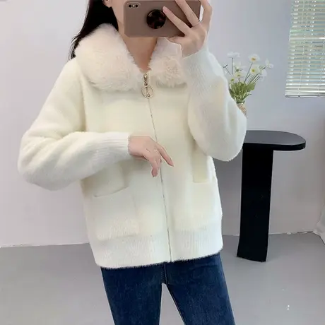 水貂绒毛衣外套女开衫秋冬加厚针织宽松时尚短外套新款狐狸毛领图片