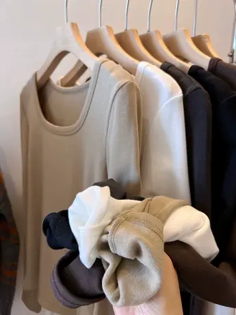 韩国one 纸片感 方领露锁骨内抓绒软糯贴身显瘦打底衫 内搭上衣女商品大图