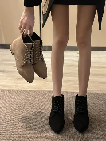 复古英伦风马丁靴女2023秋季新款低跟磨砂平底短靴黑色绑带及踝靴图片