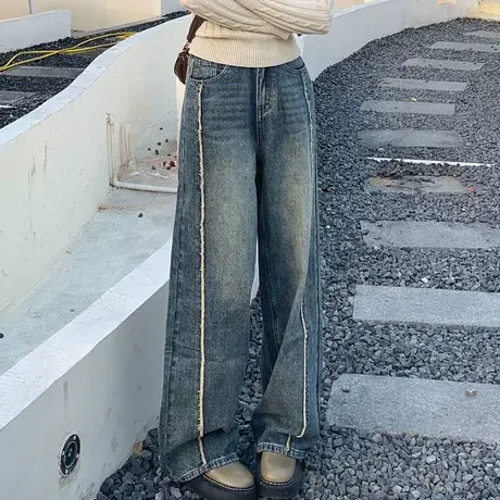 尔给浅蓝色高腰阔腿潮牌牛仔裤2024年新款女春宽松直筒设计感裤子图片