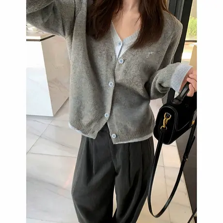 唐狮秋冬毛衣女简约显瘦V领假两件针织外套高级感韩系早秋TD图片