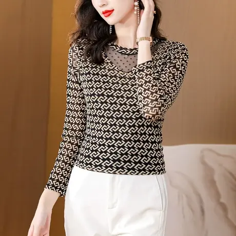 2023秋季新款长袖烫钻网纱打底衫女士V领洋气减龄妈妈装漂亮小衫图片