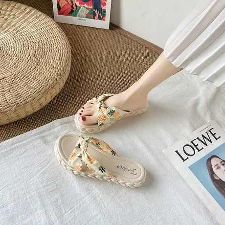 厚底可爱草莓拖鞋2024年新款女夏外穿可沾水海边度假沙滩凉拖鞋子商品大图