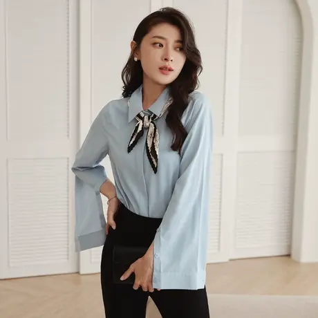 桔熊秋季通勤纯色翻领衬衫别致设计感开扣长袖上衣女大码AB18945图片