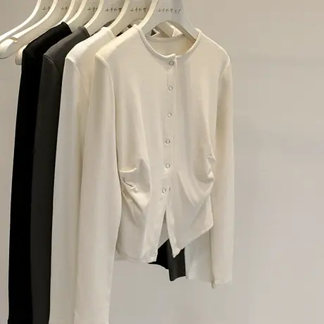 舒适有型~2023秋款简约纯色圆领纽扣开叉褶皱收腰显瘦针织开衫女商品大图