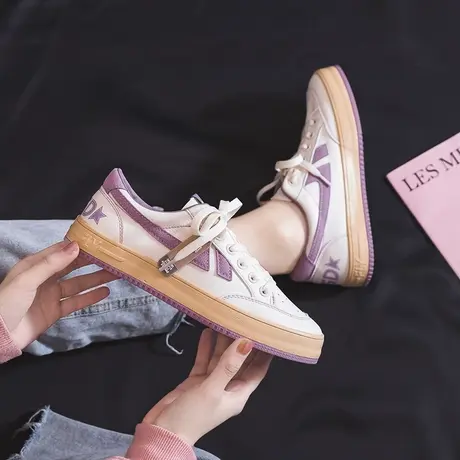 小白鞋女爆款百搭小众原创平底板鞋ins街拍2021春季新款休闲潮鞋商品大图