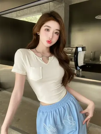 v领正肩短袖T恤女夏季修身甜辣妹别致口袋设计感小众打底上衣ins商品大图