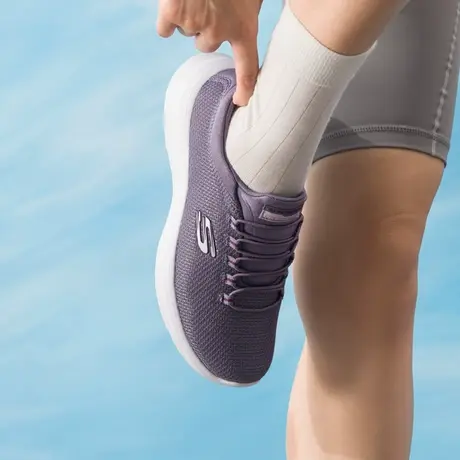 斯凯奇（SKECHERS）女鞋 2025秋季新款运动鞋户外透气轻便低帮跑商品大图