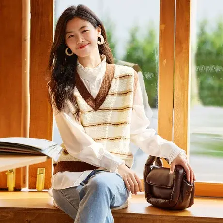 时尚气质百搭格纹针织马甲女士2023年秋季新款学院风休闲淑女上衣图片