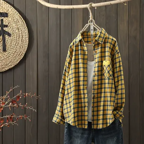 枫谜2021年秋装新款文艺简约口袋笑脸格子衬衫女宽松休闲全棉衬衣图片