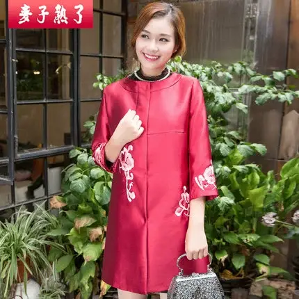 麦子熟了中老年女装春装外套中长款40-50岁2020新妈妈秋装风衣女图片