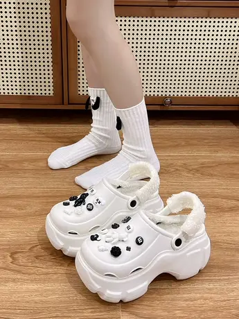 棉拖鞋女包跟秋冬季外穿时尚网红潮高级感2023新款加绒厚底洞洞鞋商品大图