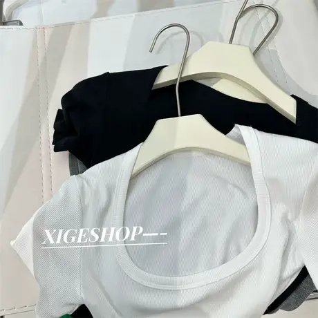 纯欲辣妹大U领短袖t恤女弹力修身显瘦弧形下摆纯色内搭短上衣春夏商品大图