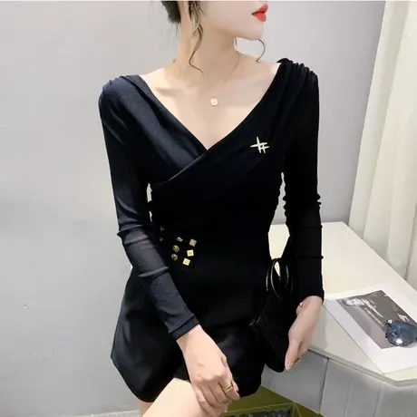 性感镂空交叉V领拼接褶皱上衣女气质减龄修身长袖春装打底衫T恤潮图片