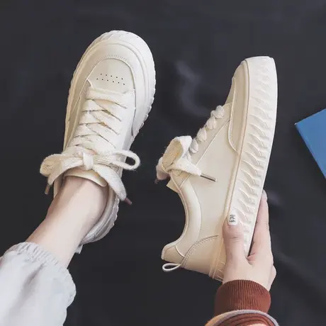 皮面小白鞋女鞋2023年新款秋季百搭小众爆款ins潮运动休闲板鞋子图片