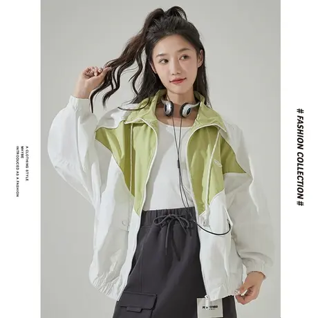 [商场同款]唐狮春秋季外套女连帽拼接短款运动夹克休闲运动风夹图片