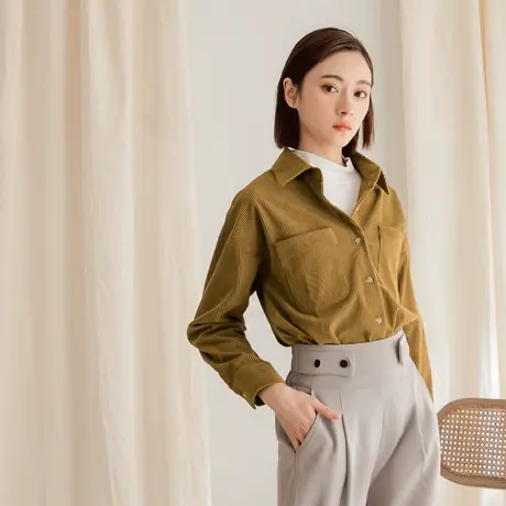 桔熊秋冬季通勤灯芯绒翻领衬衫温暖宽松长袖上衣女装大码AB17804图片