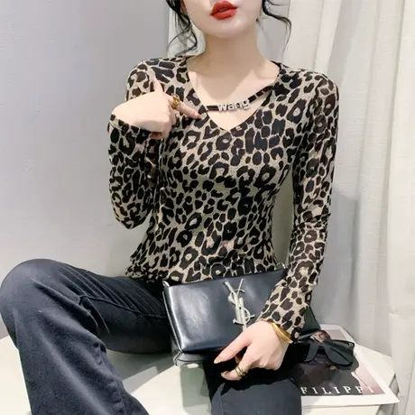 时尚性感豹纹网纱拼接镂空长袖打底衫气质减龄上衣女修身显瘦T恤图片