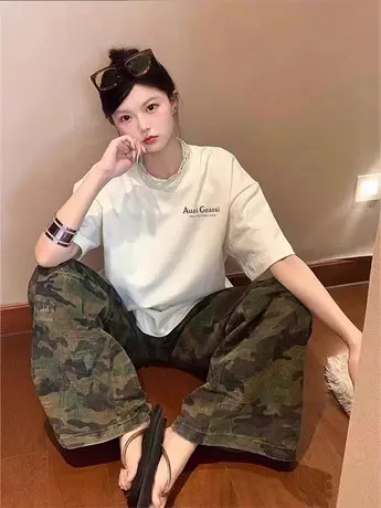 2024年新款别致独特夏季印花短袖T恤潮牌圆领字母休闲宽松百搭衣商品大图