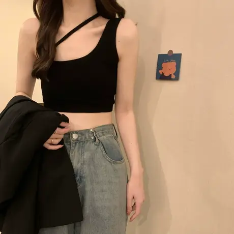 斜肩辣妹2023夏季新款设计感小众外穿美背吊带背心女内搭打底衫潮图片
