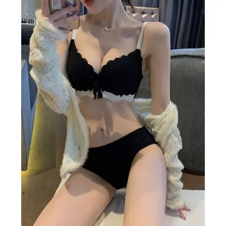 纯欲内衣小胸聚拢新款2023爆款文胸套装无钢圈收副乳性感蕾丝胸罩图片