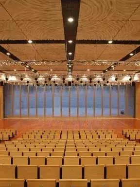 黄盈工作室话剧《未完待续》北京